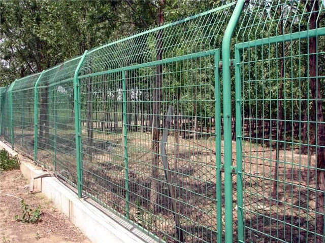 框架護欄網(wǎng)圖片3